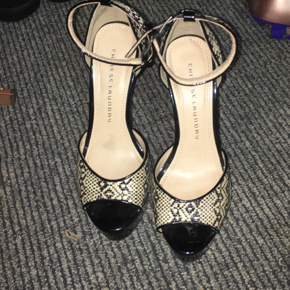 Platform heel